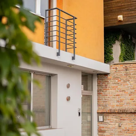 No11 Modern In With Ac And Parking *