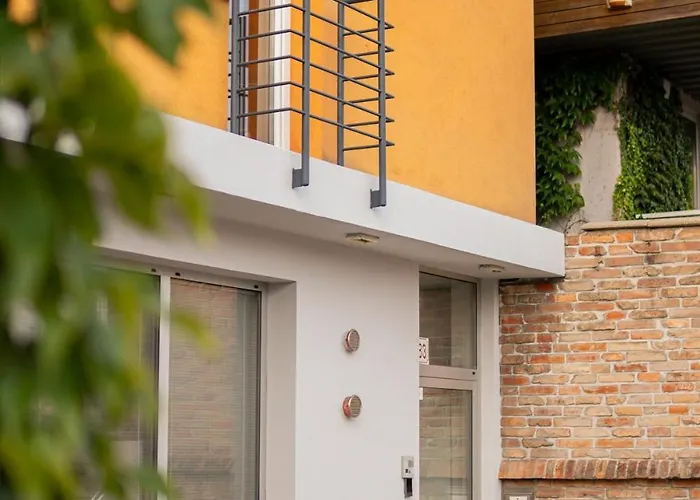 No11 Modern In With Ac And Parking *